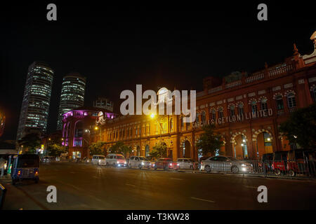 Lo storico edificio Cargills e il World Trade Center di Colombo. Sri Lanka Foto Stock