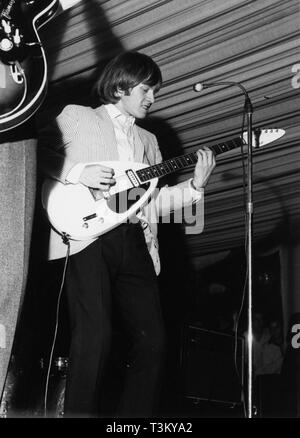 Rolling Stones - Brian Jones, 4° Nazionale Jazz e Blues Festival, Richmond, Londra, 1964. Autore: Brian Foskett. Foto Stock