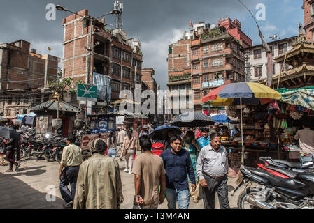 Motivo occupato Chowk marketplace, Kathmandu, Nepal Foto Stock