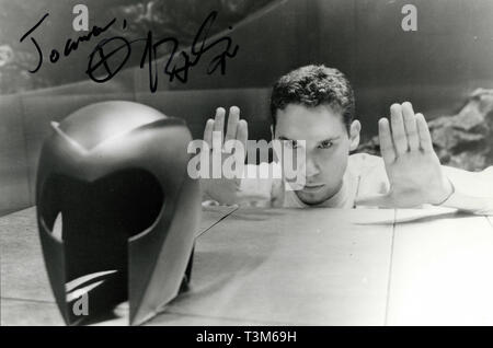 Filmato Direttore Bryan Singer si prepara un colpo sul set del film X-MEN, 2000 Foto Stock
