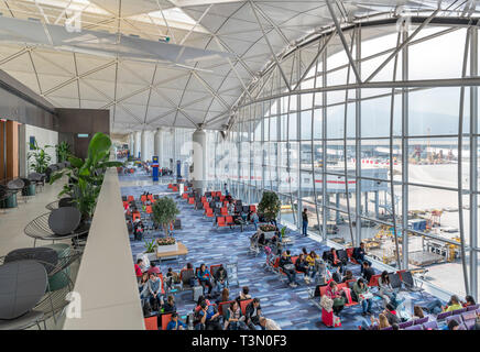 Cancelli di partenza all'Aeroporto Internazionale di Hong Kong, Chep Lak Kok, Hong Kong, Cina Foto Stock