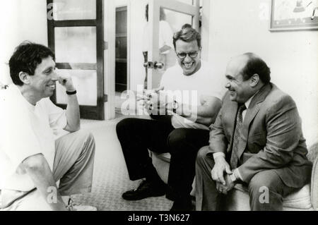 Attori Arnold Schwarzenegger e Danny DeVito nel film Junior, 1994 Foto Stock