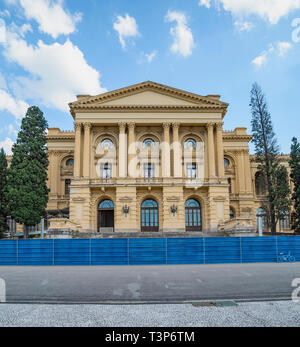 Sao Paulo - SP, Brasile - 19 Febbraio 2019: il museo storico, Museu Paulista, noto anche come il Museu do Ipiranga al Parque da Independencia park. Sede, Foto Stock