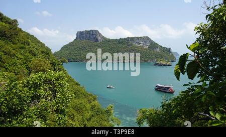 Spiaggia tropicale sul kok Mae Koh isola in Tailandia Foto Stock