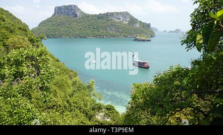 Spiaggia tropicale sul kok Mae Koh isola in Tailandia Foto Stock