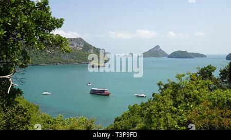 Spiaggia tropicale sul kok Mae Koh isola in Tailandia Foto Stock