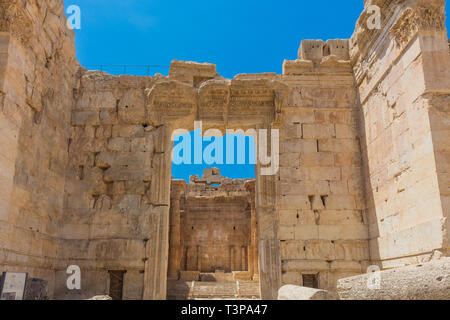 Tempio di Bacco rovine romane di Baalbek nella valle di beeka Libano medio oriente Foto Stock