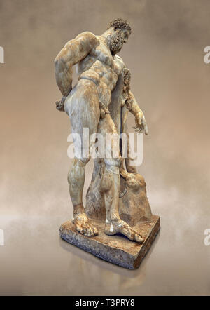 Fine del II secolo inizio del III secolo d.c. romana scultura in marmo di Ercole a riposo copiato dalla seconda metà del IV secolo A.C. Hellanisti Foto Stock