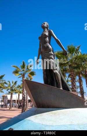 Statua del Mediterraneo sul lungomare di Fuengirola, Malaga, Spagna Foto Stock