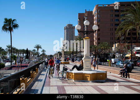 La passeggiata di Fuengirola, Malaga, Spagna Foto Stock