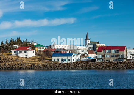 Lungomare in Borgarnes lungo il fiordo di Borgarfjörður in south western Islanda [alcuna proprietà di rilascio; disponibile per editoriale solo licenze] [nessuna proprietà Foto Stock