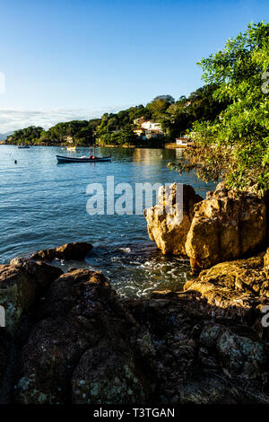 Ponta do Sambaqui Beach. Florianopolis, Santa Catarina, Brasile. Foto Stock