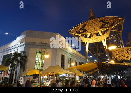 Crepuscolo presso il Mercato Centrale, Kuala Lumpur, Malesia Foto Stock