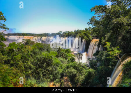 Le Cascate di Iguazu sul lato Argentino. Foto Stock