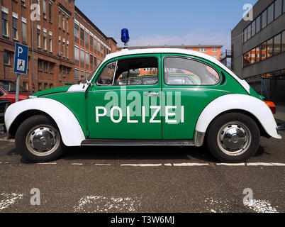 Antichi verde VW Beetle auto della polizia. Foto Stock