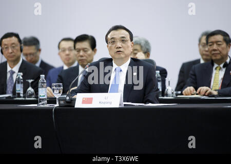 Aprile 12, 2019 - Prime Minsiter cinese LI Keqiang dà un discorso all'ottavo vertice dei paesi PECO e la Cina in Dubrovnik, Croazia. Credito: JP nero/ZUMA filo/Alamy Live News Foto Stock