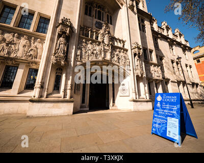 Ingresso, la Corte suprema del Regno Unito, la piazza del Parlamento, Westminster, London, England, Regno Unito, GB. Foto Stock