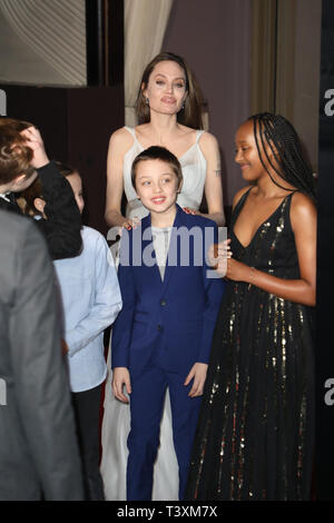 Disney's 'Dumbone' Premiere al El Capitan theater in Hollywood, la California il 11 marzo 2019 con: Angelina Jolie dove: Los Angeles, California, Stati Uniti quando: 11 Mar 2019 Credit: Sheri Determan/WENN.com Foto Stock