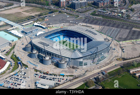 Una veduta aerea di Manchester City Etihad Stadium Complex, North West England, Regno Unito Foto Stock