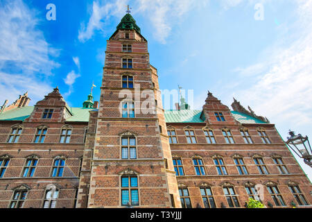 Famoso il castello di Rosenborg, uno dei castelli più visitati in Copenhagen Foto Stock