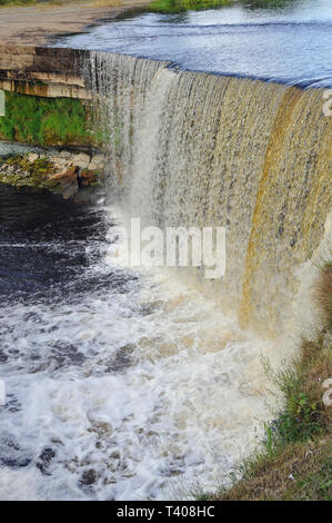 Jägala cade, Estonia. Jägala vízesés, Észtország. Foto Stock