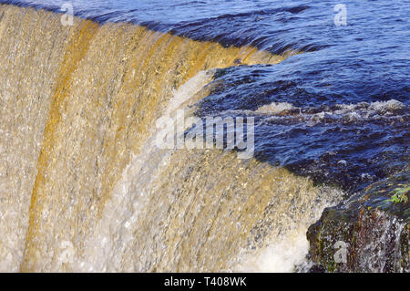 Jägala cade, Estonia. Jägala vízesés, Észtország. Foto Stock