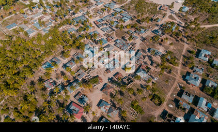 Vista aerea del Zanzibar insediamento locale nella zona Mchangani Foto Stock