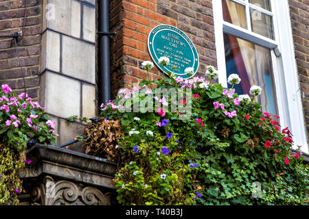 Placca verde per Jessie Matthews OBE 1907-1981 commedia musicale star dello stadio e film è nato a Berwick Street, Londra, Regno Unito Foto Stock