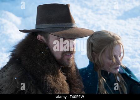 SAM ROCKWELL e JESSICA CHASTAIN nella donna cammina in avanti (2017). Credito: BEDFORD FALLS COMPANY / Album Foto Stock