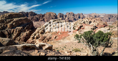 La gamma della montagna vicino a Petra, Giordania Foto Stock