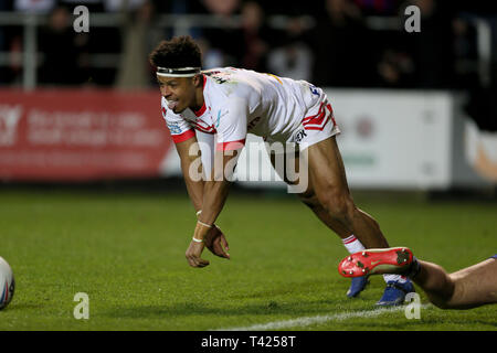 Saint Helens Regan grazia celebra dopo egli punteggi durante il Betfred Super League match al totalmente Wicked Stadium, St Helens. Foto Stock