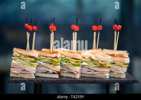 Splendidamente decorate catering tabella per banchetti Foto Stock