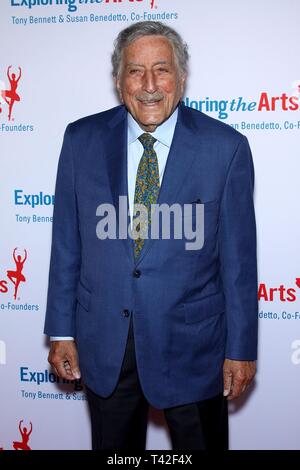 New York, NY, STATI UNITI D'AMERICA. Xii Apr, 2019. Tony Bennett presso gli arrivi per esplorare le arti del XX anniversario di Gala, Hammerstein Ballroom, New York, NY Aprile 12, 2019. Credito: Steve Mack/Everett raccolta/Alamy Live News Foto Stock