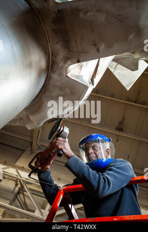 Scultore Richard Hunt presso il suo studio di Chicago. Foto Stock