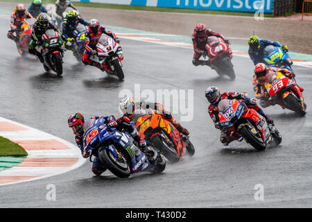 Valencia/Spagna - 11/18/2018 - i piloti passando per girare 4 sul primo giro del GP di Valencia Foto Stock