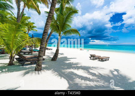 Trou aux Biches, spiaggia pubblica a isole Mauritius, Africa Foto Stock