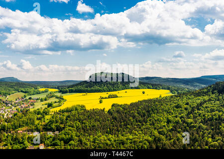 Vista del Lilienstein in Sassonia Svizzera, Germania Foto Stock