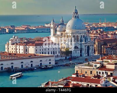Vista aerea di Santa Maria della Salute a Venezia in Italia Foto Stock