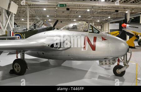 De Havilland Vampire F3 Fighter presso la RAF Museum di Londra, Regno Unito Foto Stock