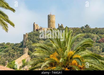 Castello di Noli, Liguria, Nord Ovest Italia Foto Stock