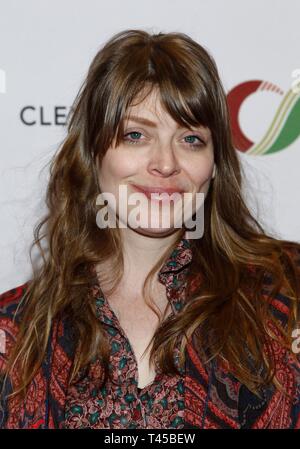 Las Vegas, NV, Stati Uniti d'America. Xiii Apr, 2019. Amber Benson presso gli arrivi per il ClexaCon 2019 Cocktail per modificare e Fun Run di beneficiare del Fondo di visibilità, la Jewelle Gomez camera presso il Tropicana Hotel Las Vegas NV, Aprile 13, 2019. Credito: JA/Everett raccolta/Alamy Live News Foto Stock