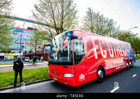 Utrecht, Paesi Bassi. Xiv Apr, 2019. Nieuw Galgenwaard, stagione 2018 / 2019, Eredivisie, vista esterna dello stadio prima della partita FC Utrecht - Vitesse Credito: Pro scatti/Alamy Live News Foto Stock