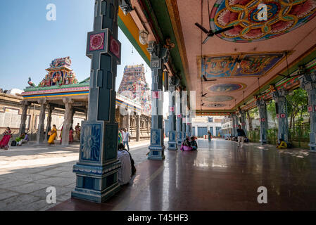 Vista orizzontale di Kapaleeshwarar Tempio a Chennai, India. Foto Stock