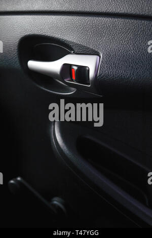 Auto Maniglia Portiera Interna Porta Interna Pusher Maniglia Striscia