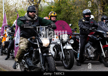 22000 moto rode attraverso Londra il 12 aprile 2019 per protestare contro la repressione del soldato F per Bloody Sunday Foto Stock