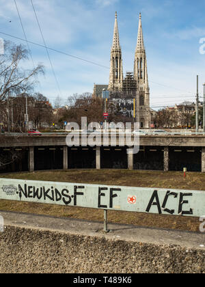 Vienna, Austria, 23 febbraio 2019. Chiesa Votiv visto dall'anello Foto Stock