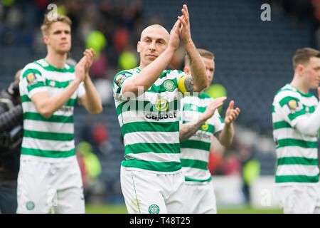 Glasgow, Scozia - 14 aprile 2019. Scott Brown del Celtic celebra a tempo pieno durante il William Hill Coppa Scozzese semi finale Foto Stock