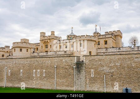 La Torre di Londra, una popolare attrazione turistica di Londra, Regno Unito Foto Stock