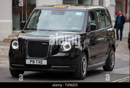 Elettrico nuovo London Taxi, LEVC TX VISTA COMFORT PLUS Foto Stock