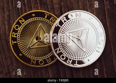 Monete Tron TRX, denaro digitale, nuova cryptocurrency. Foto Stock